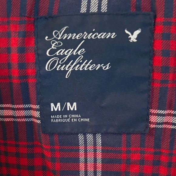 American Eagle Outfitters White Puffer Vest - Picture 2 of 5